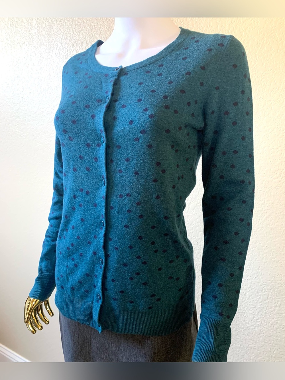 NWOT Women’s Teal Polka Dot Crewneck Cardigan Sweater SIZE M